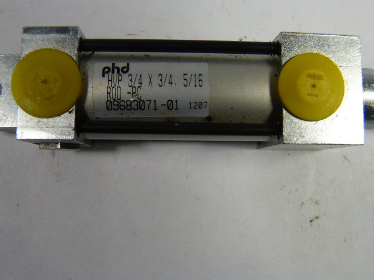 PHD HVP-3/4X3/4-5/16-ROD-PC Square Body Pneumatic Cylinder USED