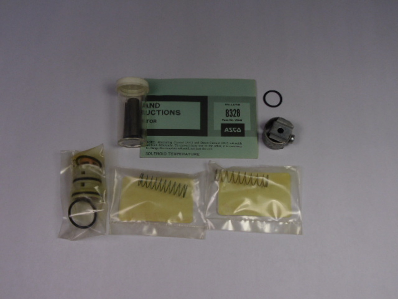 ASCO 8328 Red Hat 2 Solenoid Repair Kit ! NOP !