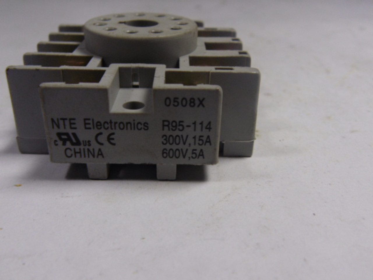 NTE R95-114 Relay Socket 300V 15A 600V 5A USED