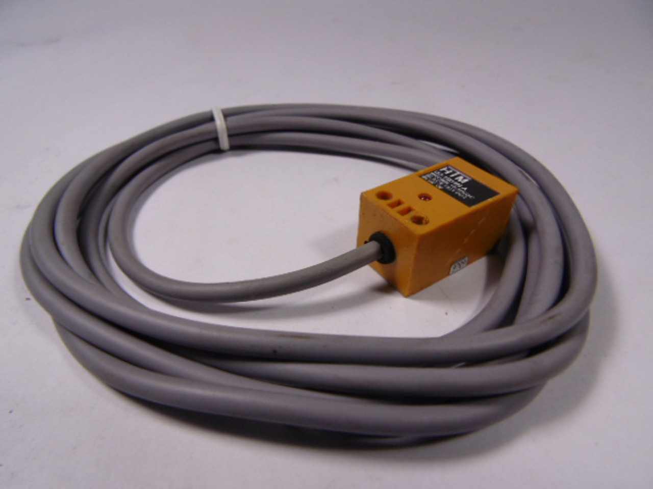 HTM Q2-1604N-A Fiber Optic Cable Sensor USED