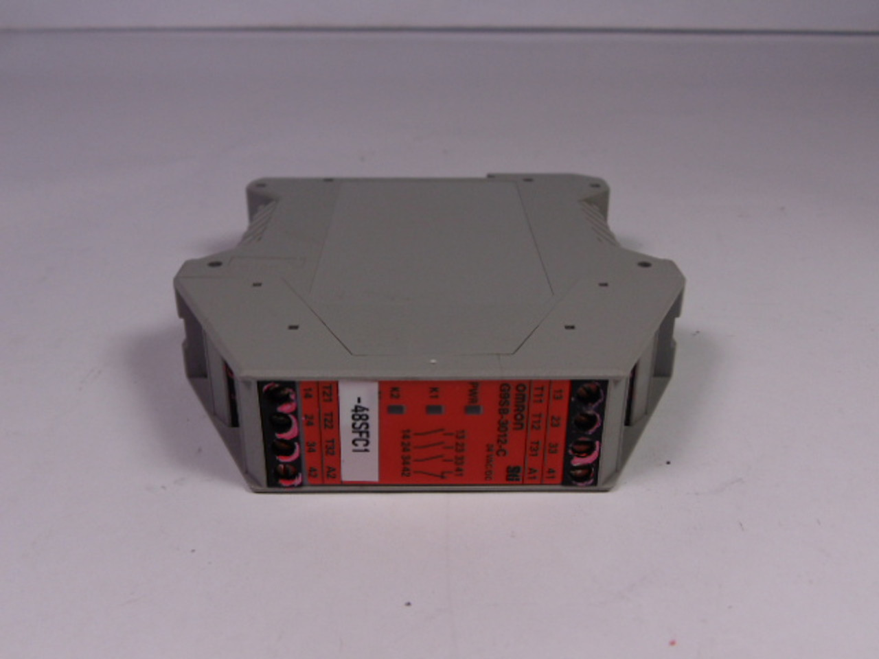 Omron G9SB-3012-C Safety Relay 24VAC/DC USED