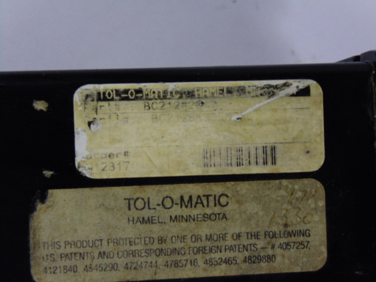 TOL-O-MATIC BC212 Solid Bearing Rodless Cylinder USED