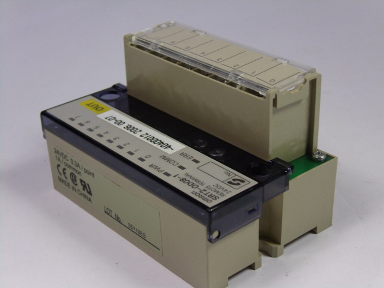 Omron SRT2-OD08-1 Output Remote Terminal USED
