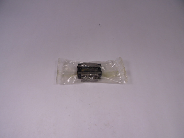 THK HSR15A1SS(GK) Linear Guide Bearing 56.6mmOL 47mmOW 24mmOH *No Spout* NEW
