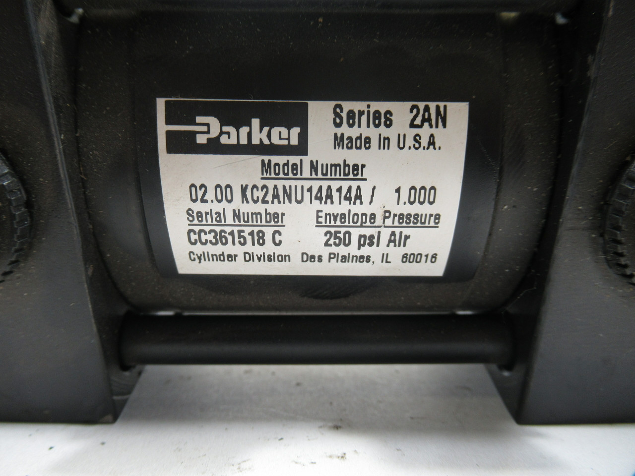 Parker 02.00-KC2ANU14A14A-1.000Pneumatic Cylinder 2" Bore 3.5" Stroke USED