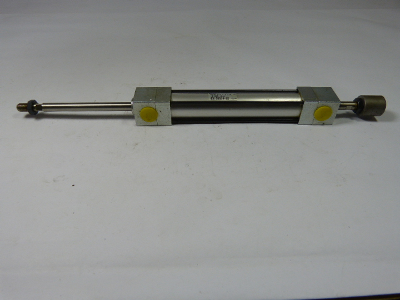PHD DAVB-3/4X31/2-5/16R0D-D-U Pneumatic Cylinder USED
