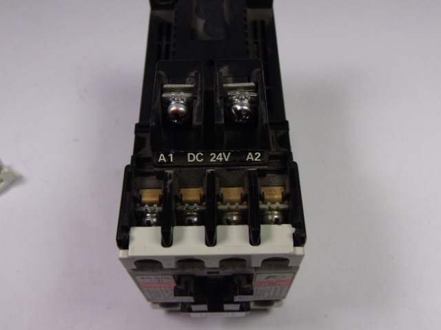 Fuji Electric SC-0/G-24 Contactor 20Amp 3Pole 24VDC USED