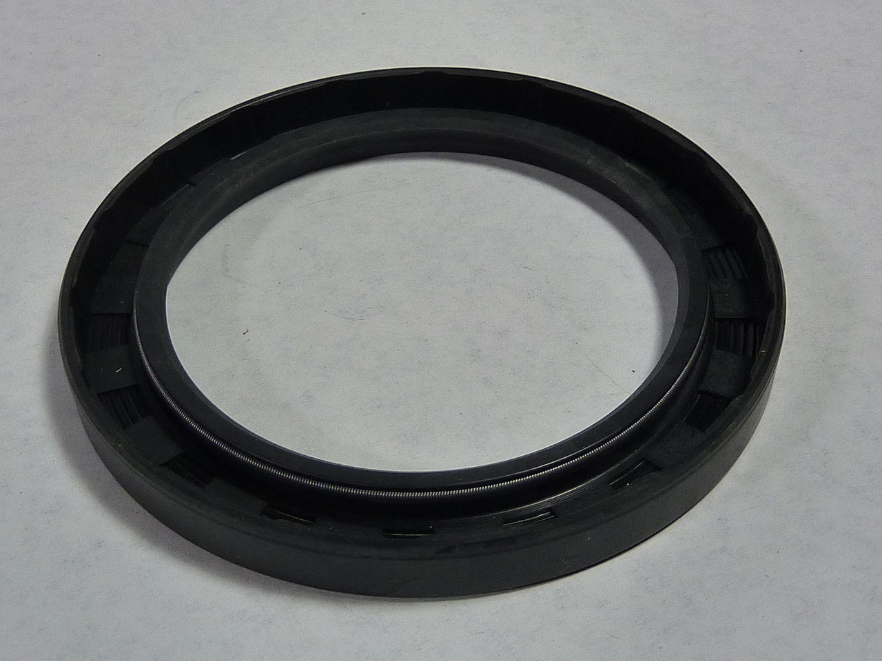 Generic 108654 Oil Seal ! NEW !