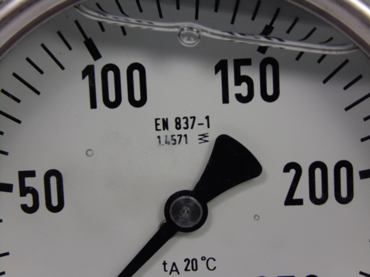 Generic EN-837-1/0-250 Pressure Gauge 0 to 250 Bar USED