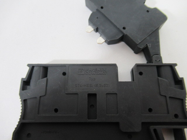 Phoenix Contact ST4-HESI 3036385 Non-Indicating Terminal Block Lot of 20 USED