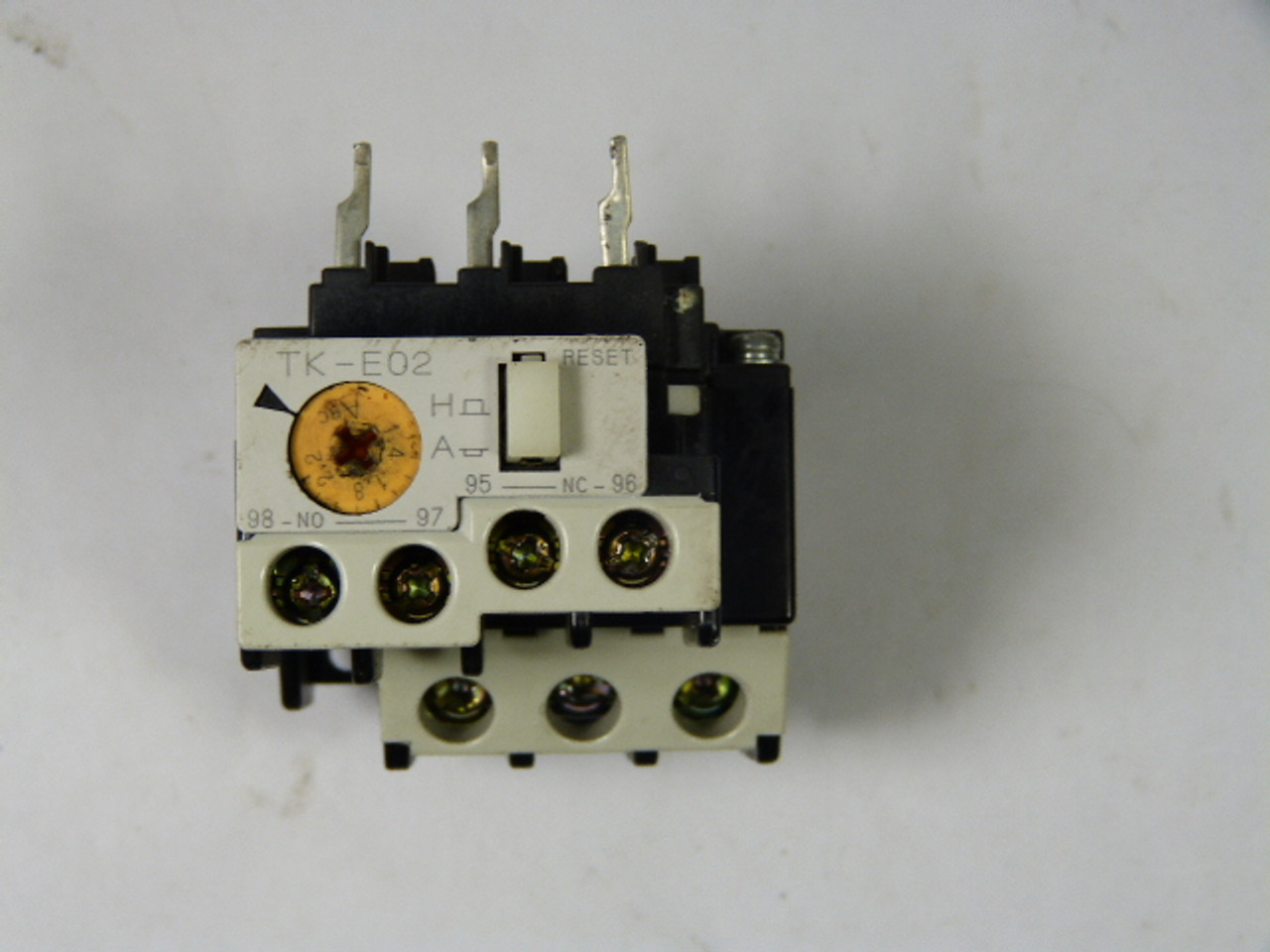 Fugi Electric TKE021422 Thermal Overload Relay 1.4-2.2 Amp USED