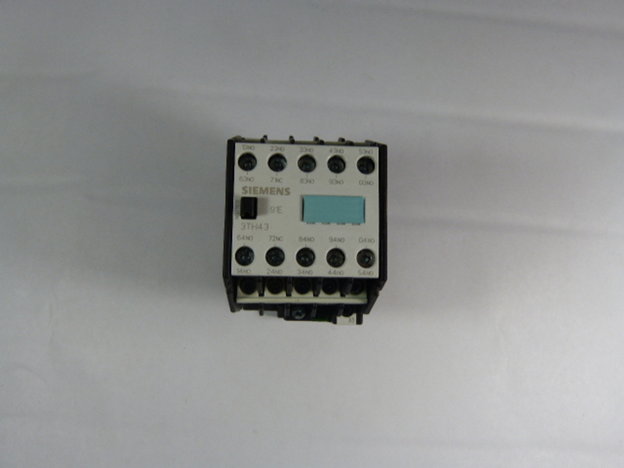Siemens 3TH4-391-0BB4 Control Relay 10-Pole 24VDC Coil USED
