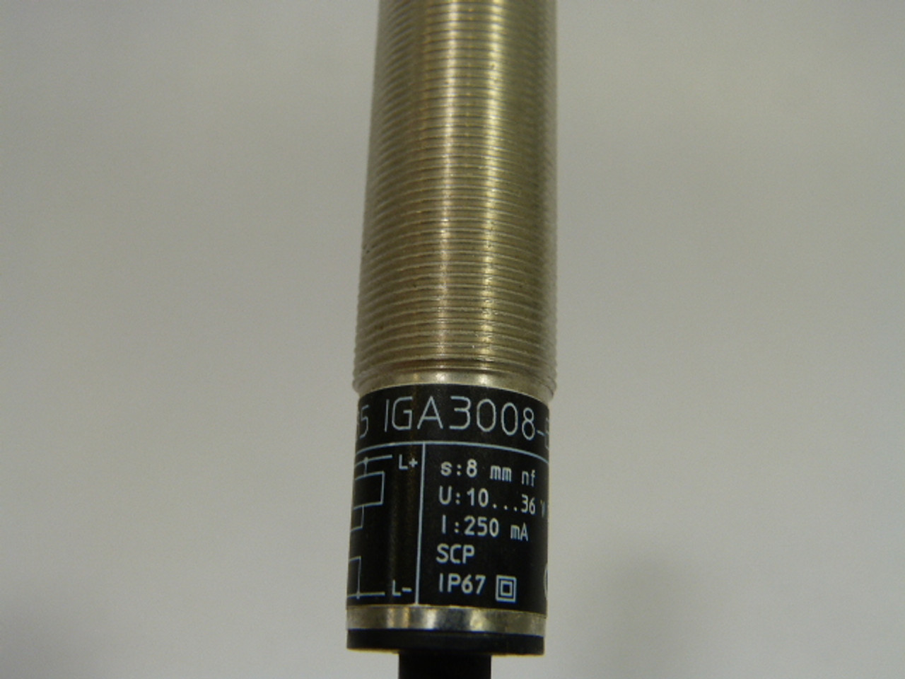 IFM IGA3008-BNKG Photoelectric Sensor IG5385 USED