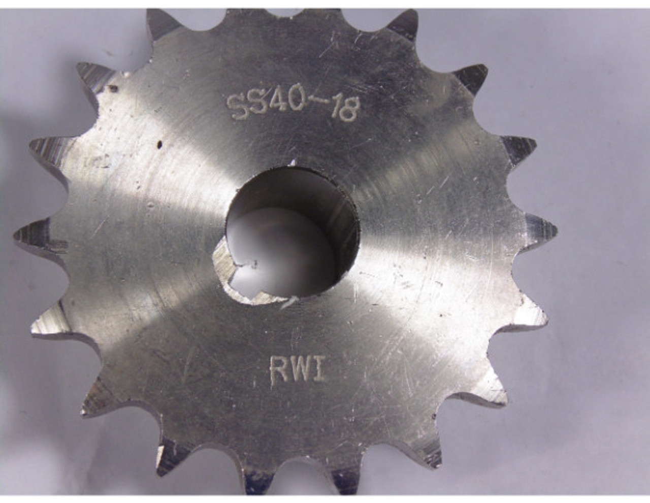 RWI SS40-18 18 Spur Gear 18 Tooth  USED