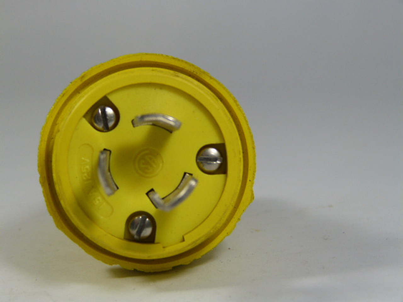 Woodhead 24W47 Watertight Plug with Locking Blade Nema L5-15 USED