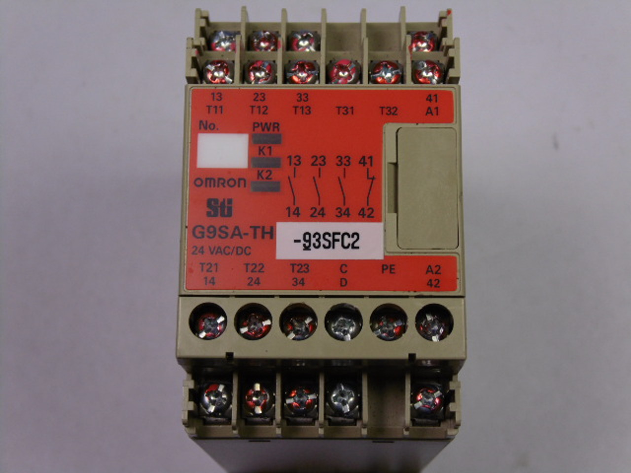 Omron G9SA-TH301 Safety Relay Two Hand Controller USED
