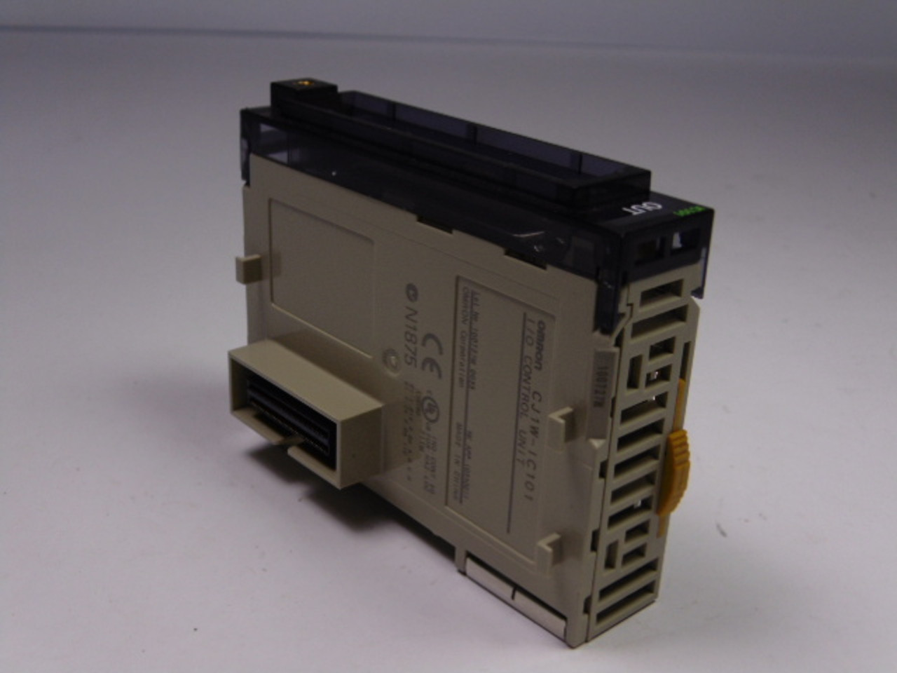 Omron CJ1W-IC101 I/O Control Unit USED