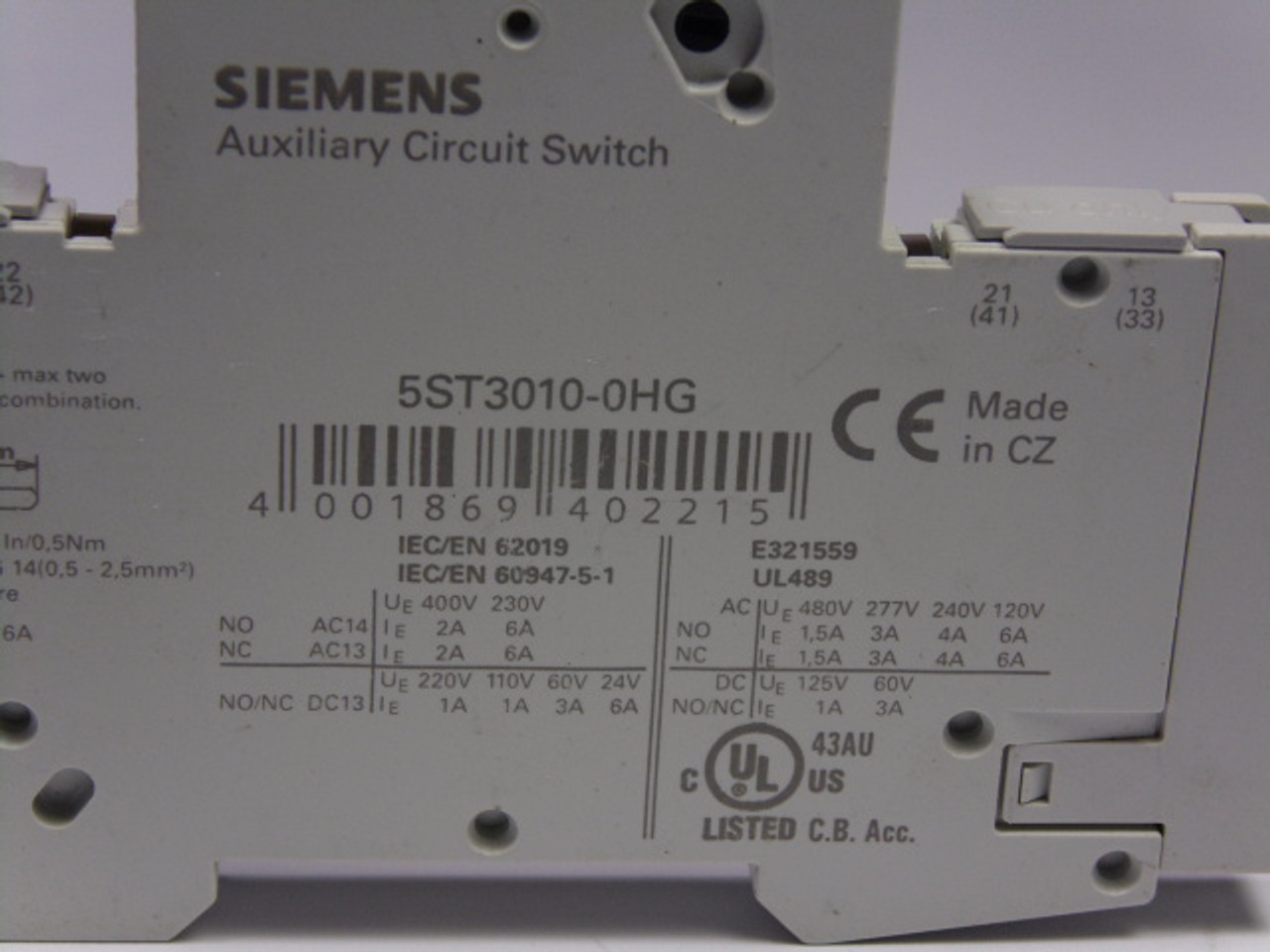 Siemens 5ST3-010-0HG Auxiliary Circuit Switch USED