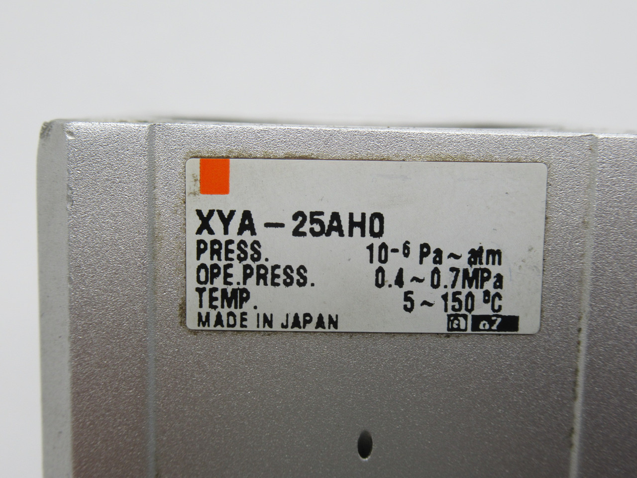 SMC XYA-25AH0 High Vacuum Valve 0.4-0.7 MPa SHELF WEAR USED