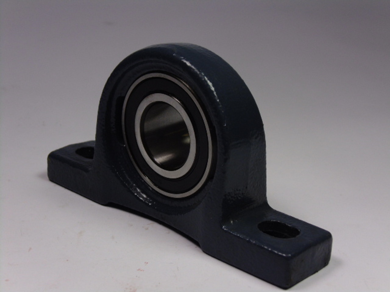 FYH SBLP205 Pillow Block Bearing 25mm Bore 2-Bolt USED