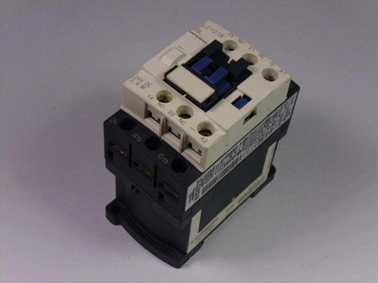 Telemecanique LC1-D18BL Contactor 600VAC 18Amp 24V DC USED