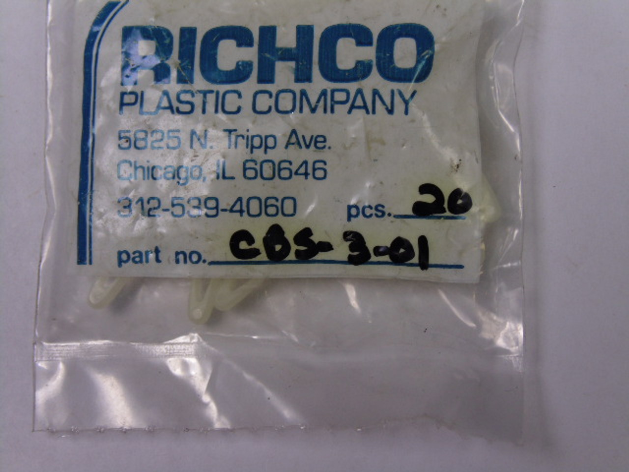 Richo CBS-3-01 Essentra Components 20-Pack ! NWB !