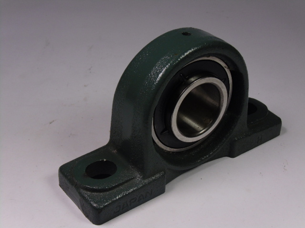 NTN UCP207 Pillow Block Bearing USED