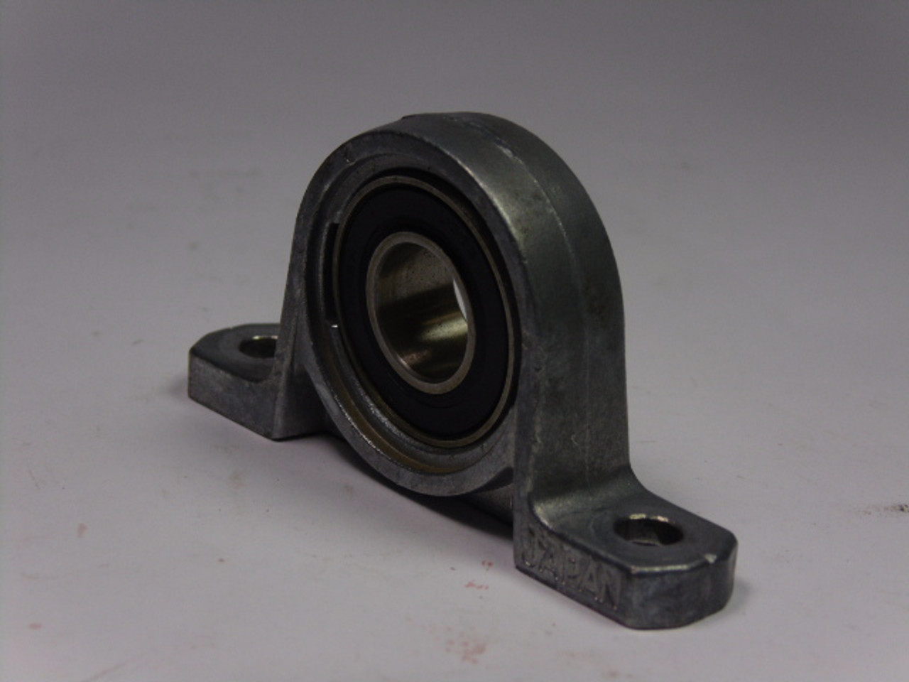 Generic UP002 Pillow Block Bearing Assembly C/W U002 Eccentric 15mm USED