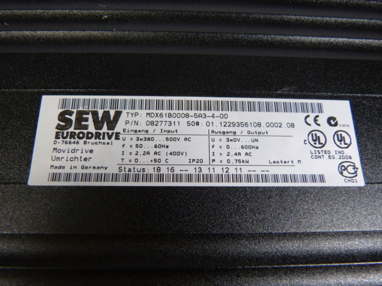 Sew-Eurodrive MDX61B0008-5A3-4-00 Drive .75KW 2Slot 3Ph 380-500VAC  USED