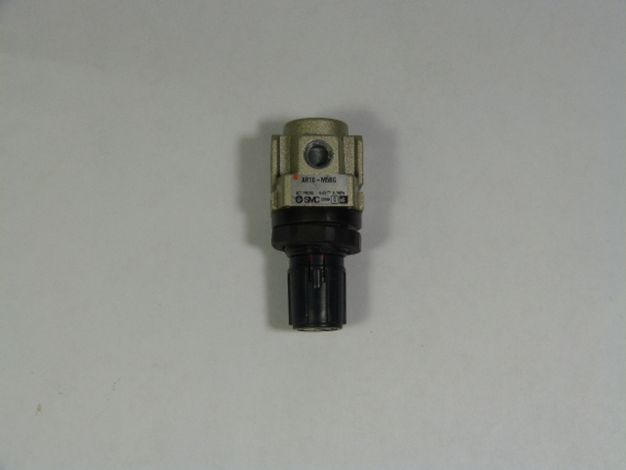 SMC AR10-M5BG Regulator 0.05-0.7Mpa USED