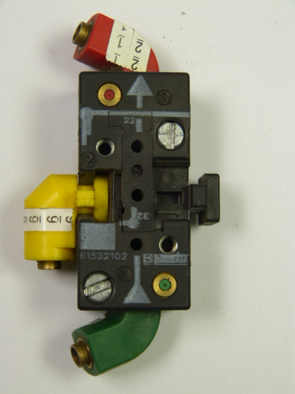 Crouzet 81-532-102 Sub Base For Logic Element USED