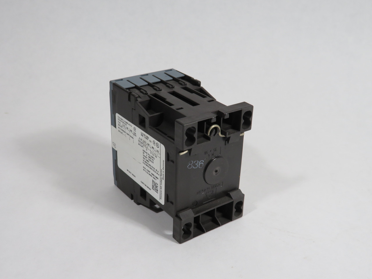 Siemens 3RT2017-2BB41 Contactor 12A 24VDC USED