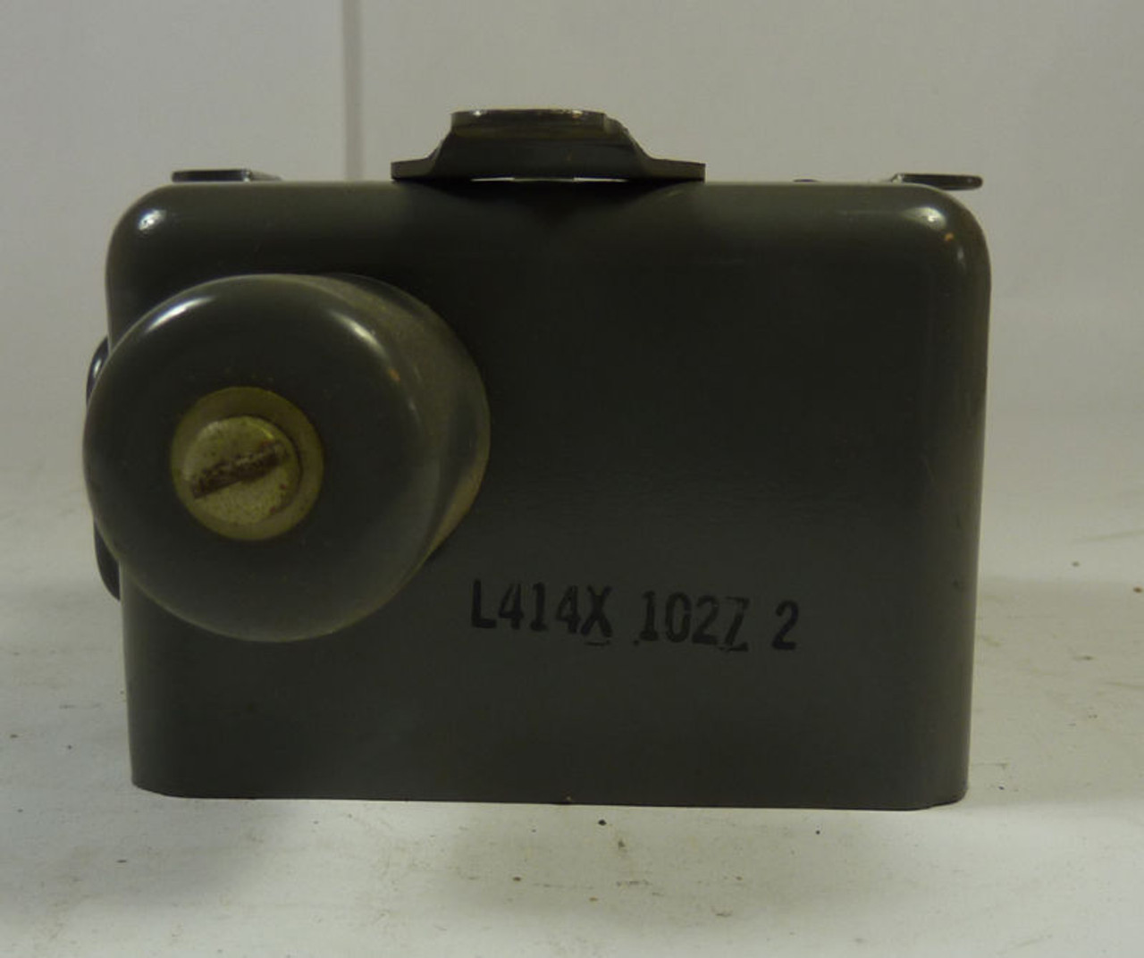 Honeywell L414X-1027-2 Pressure Switch USED