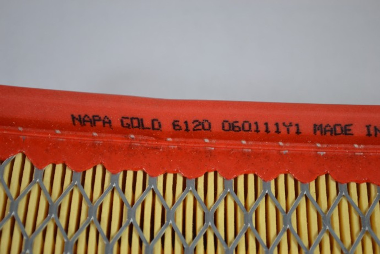 Napa 6120 Gold Panel Air Filter ! NOP !
