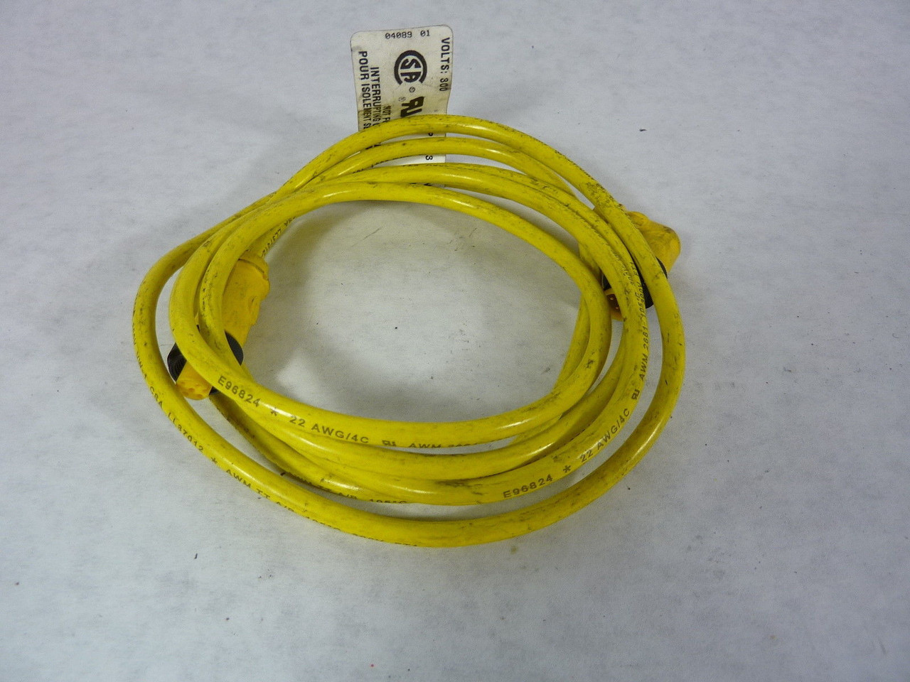 Pepperl+Fuchs V1-G-YE2M-PVC-V1-W Cable 300V 3A USED