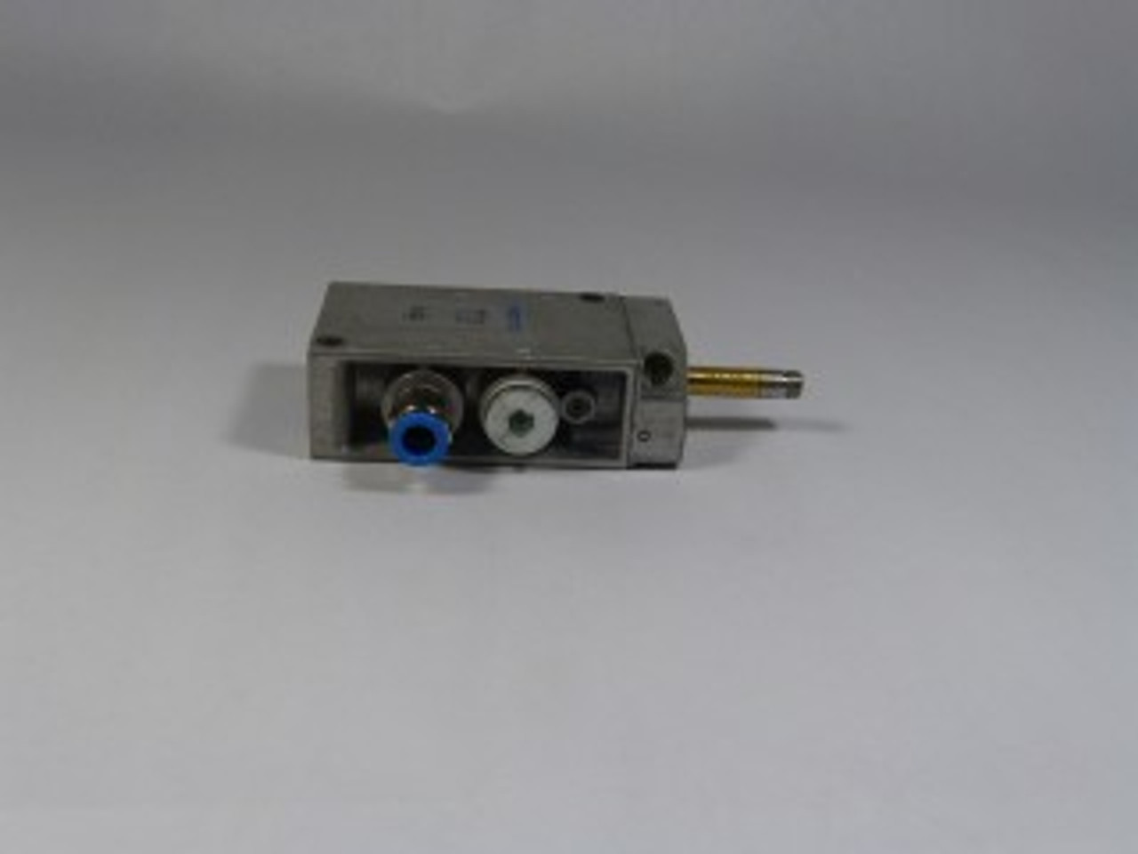 Festo MFH-5-1/4 Solenoid Valve 6211 USED