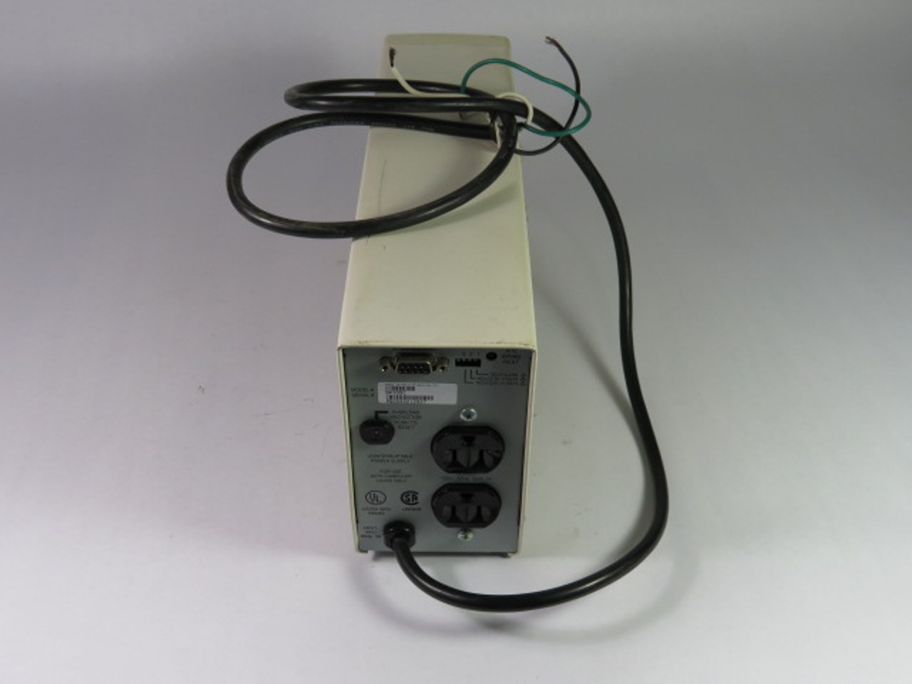 APC BK300C 180W 300Va 120Vdc USED