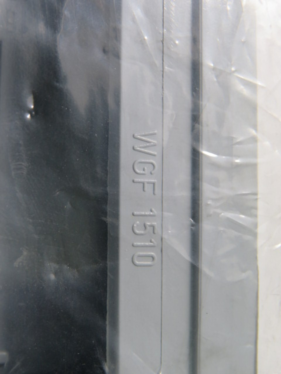 Crouse-Hinds WGF15/10 Waterproof Receptacle Cover Grey ! NWB !