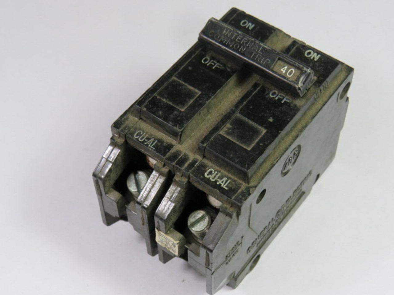 General Electric THQL2140 Circuit Breaker 40A 2-Pole USED