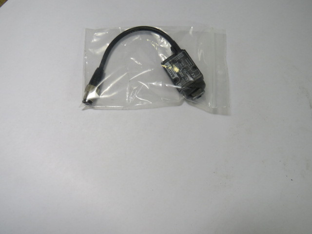 Balluff BLE 16K-UU-1R-0.2-S4 MiniPro Thru Beam Receiver 11-30VDC  USED