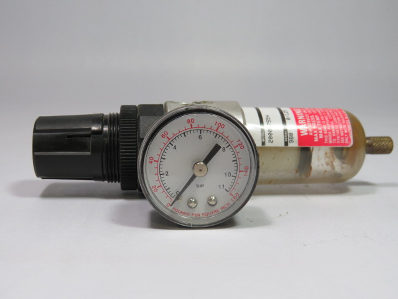 Watts Water 2000F-755N Regulator Air Pressure W/Gauge 0-125 PSI 0-16 BAR USED
