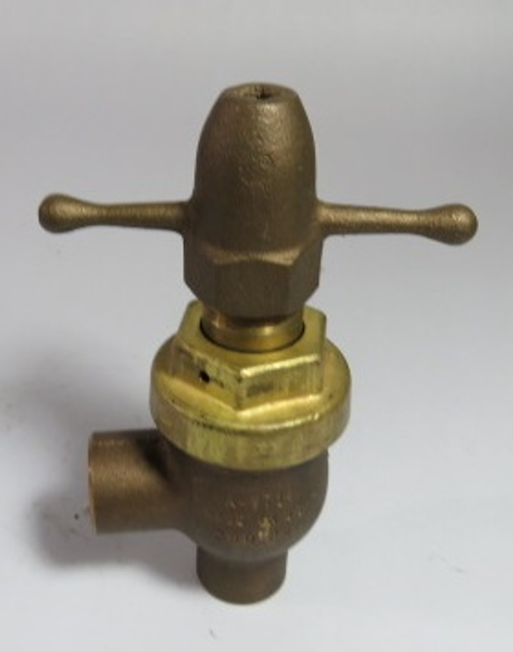 Mueller A-9714 Brass 3/4" Valve USED