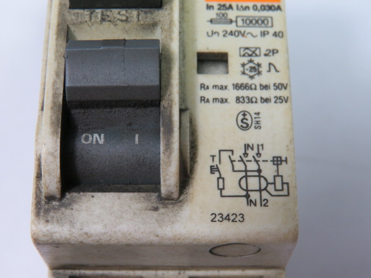 Merlin Gerin 23423 Circuit Breaker 25 Amp 2 Pole 240 Vac USED