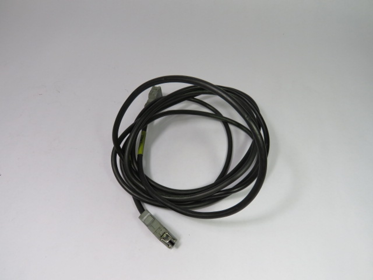 Fanuc LX660-2016-T002 Cable Model I/O Power USED
