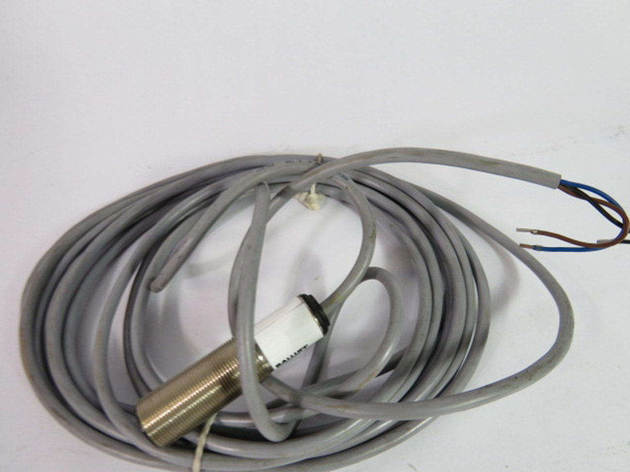 Balluff BOS-18M-PS-1PD-E4-C Photoelectric Sensor 400mm Range 3M Cable USED