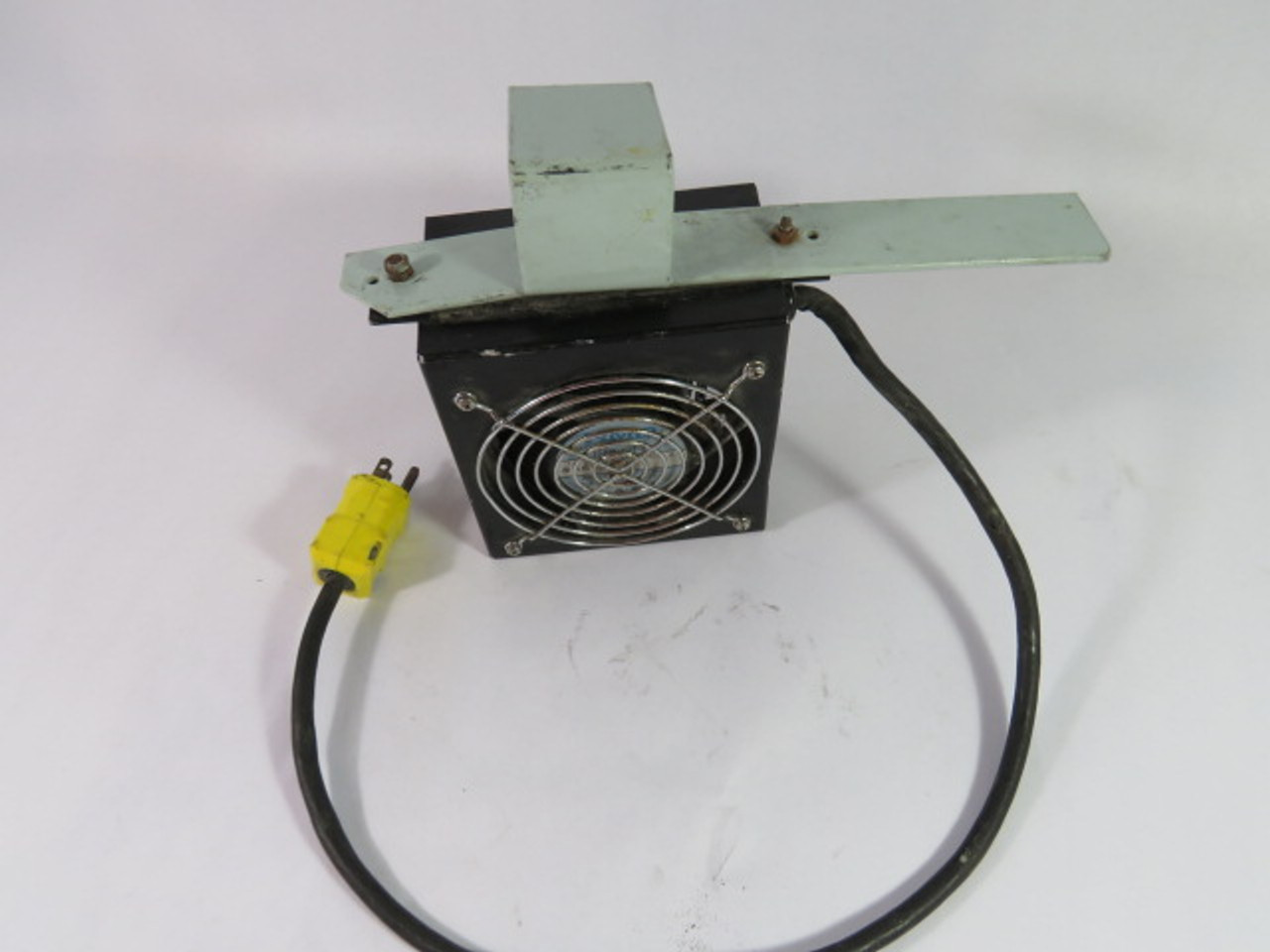 Minebea 4715FS-12T-B50 Cabinet Heater Fan 115VAC .21/.19A USED