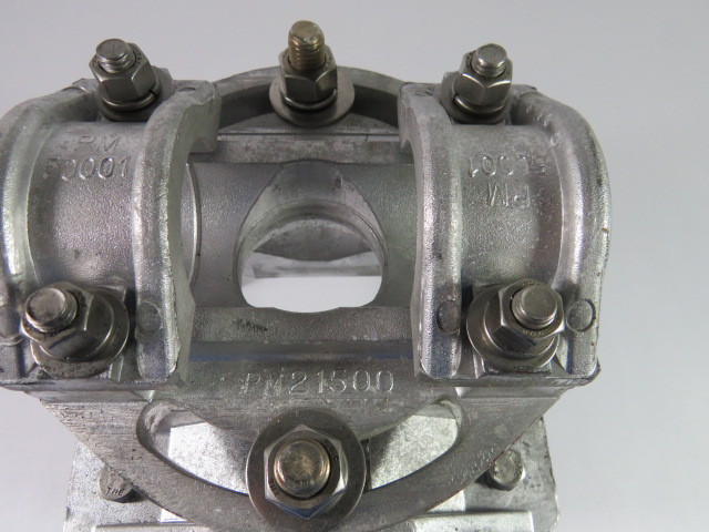 Can-Brac CCL-000V Clamp Signal Hub Cast Aluminum USED