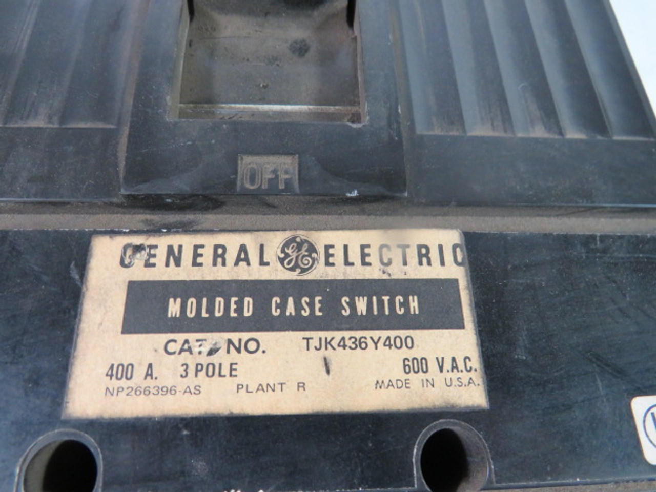 General Electric TJK436Y400 Circuit Interrupter 400A 3-Pole 600VAC USED
