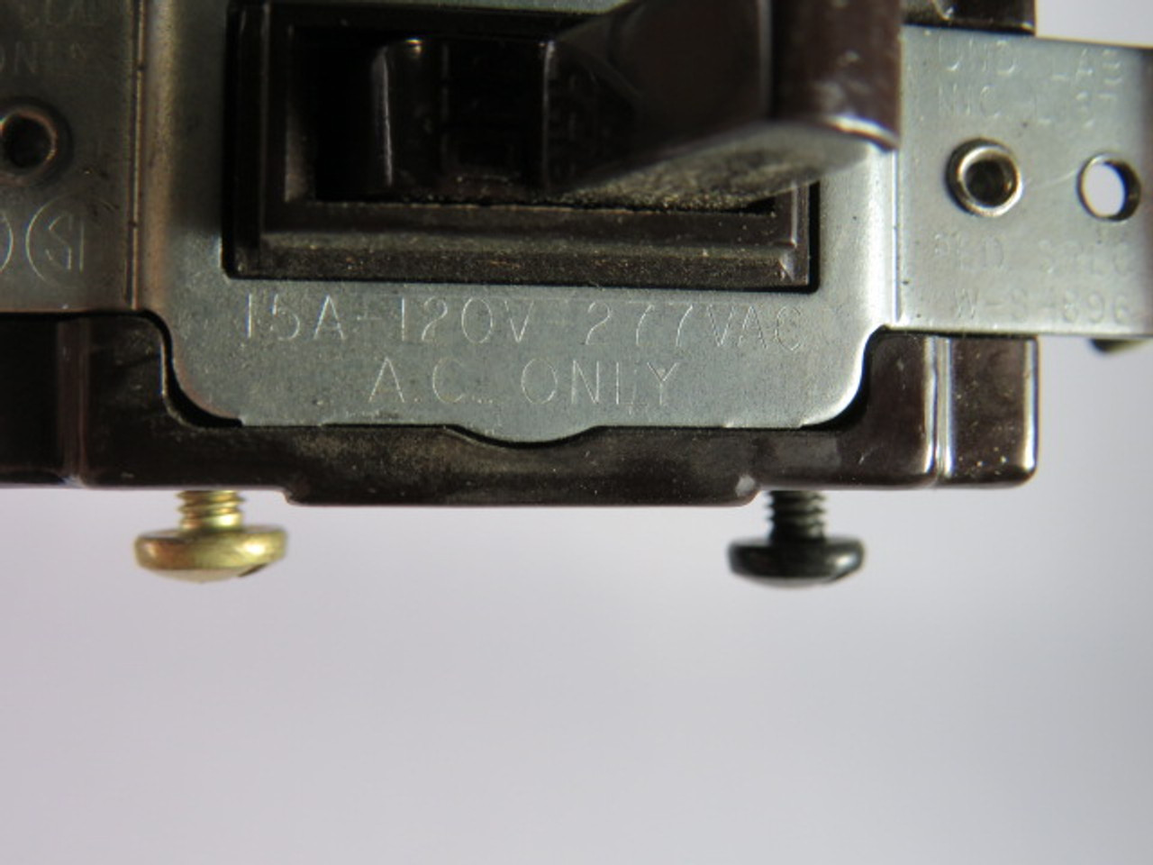 Leviton 1104-CB Framed Switch 15A 120/277VAC USED