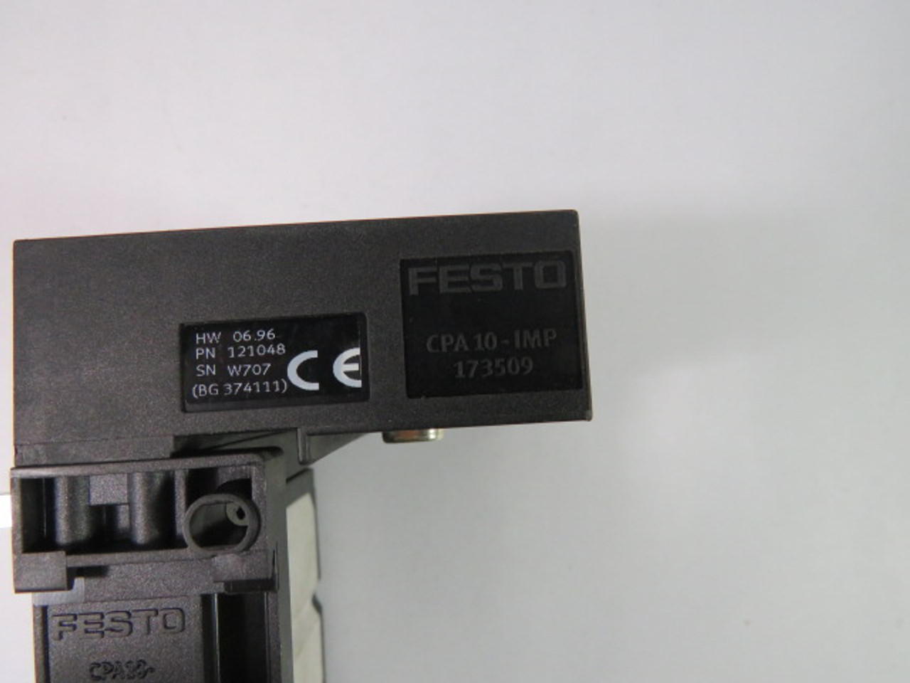 Festo CPA10-VI (173520) End Plate w/CPA10-IMP (1731509) 25-Pin Bus Node USED